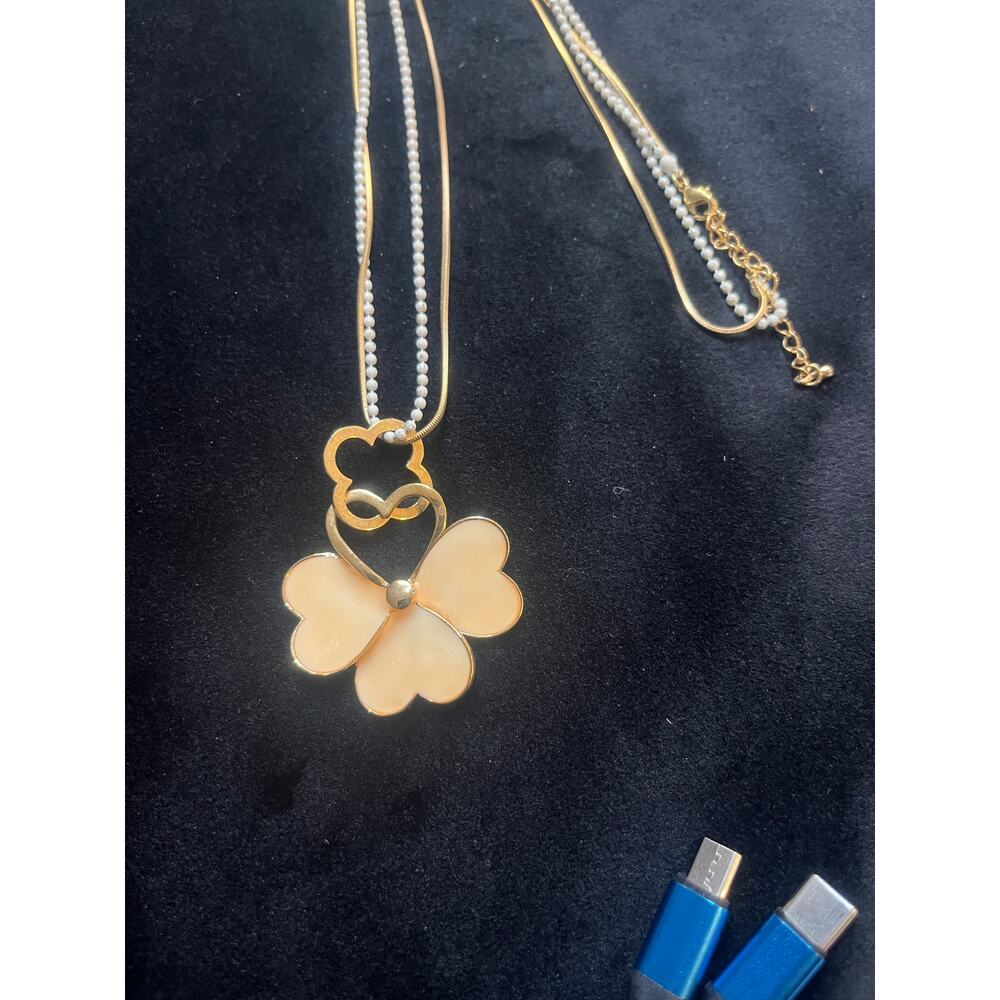 Vintage Peach Ceramic Flower Charm on Gold and white Beaded 26"-28" Necklace